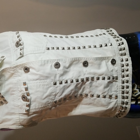 Monoreno Med. White Jeans Studded Vest - Picture 3 of 11